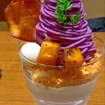 ミルク&パフェ よつ葉ホワイトコージ - 