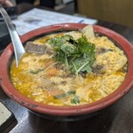 スタミナ苑 - カルビクッパ　通常サイズはシェアで丁度よいです