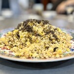 館山美食倶楽部 - 雲南産黒トリュフと金華火腿のチャーハン
