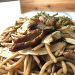 いしじま - 料理写真:柔らかく煮たモツが入っています