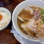 らぁ麺 はつ穂 - ラーメンとTKG