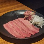 中目黒焼肉 登牛門 - 