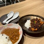 金山成吉思汗 - 