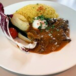 La Aerny Marris - ビーフストロガノフ