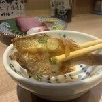 魚がし うお助 - お通しの『赤むつ』♫