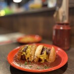 THE GRABBER hamburger pub - RED CARPET DOUBLE CHEESE BURGER