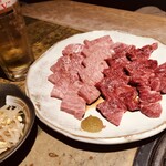 炭火焼肉じゃけぇ 阪急伊丹店 - 