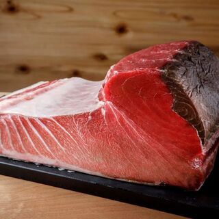 一度も冷凍されていない”生”の本鮪を存分にご堪能…