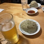 長楽 - 自家製梅干しおにぎり（大きさが伝わるでしょうか、、）