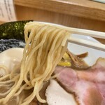 すずめ食堂 - 濃口中華そば 味玉 1,070円