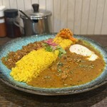 スパイシーカリーハウス半月 - 