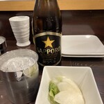 鳥長 - 瓶ビール・お新香