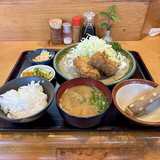 とんかつ しお田_1