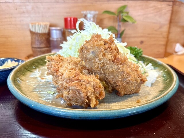 とんかつ しお田>