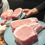 和牛焼肉 NIKUGEN - 