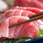 勝浦漁港 にぎわい市場 - 