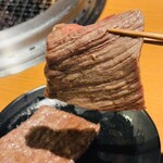 焼肉 犇 - 