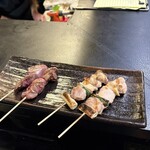 炭火やきとり 朧 - 