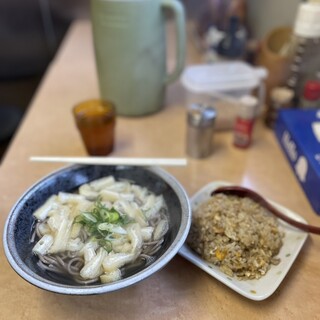 手ぬきうどん まるなか_1