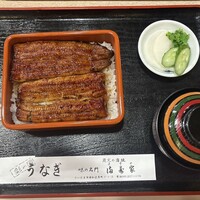 満寿家 - 坂東太郎のうな重