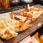とんとんびょうし - 焼き餃子(480円)