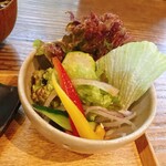 温々 - サラダ。