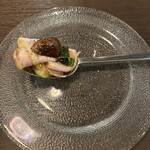 部位ごとに調理法を変える豚肉専門店 グロワグロワ - 