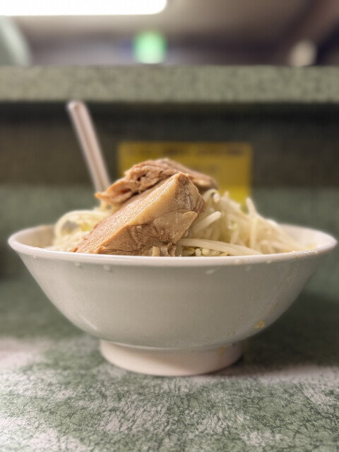 Ramen Jiro Shinjuku Kotakibashi Dori Ten photo 3