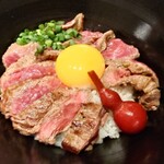 馬刺しと焼き鳥 グルマン三年坂 - 