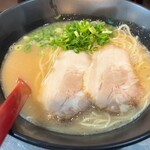 博多糟屋らーめん あかつき 本店 - 