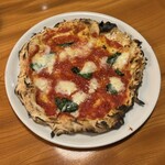 ピザダヴィンチトウキョウ - 水牛モッツァレラチーズのマルゲリータ