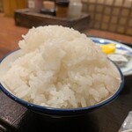 さぬきうどん 釜八 - ご飯1杯目