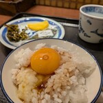 さぬきうどん 釜八 - 2杯目は卵かけご飯にしました