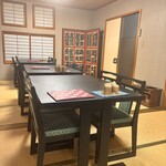 和風食事処ととろ - 座敷もこのあと満席に