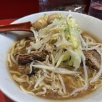 ラーメン二郎 西台駅前店 - ミニらーめん　生姜半分　炙　ﾆﾝﾆｸ少し