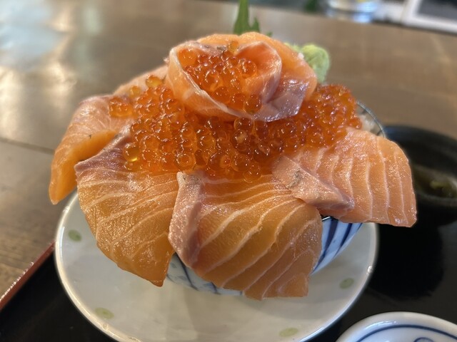 ゴーゴー食堂 港町ぷらっと市場店 - 苫小牧（食堂）