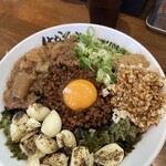 元祖 台湾まぜそば はなび 彦根ベルロード店 - 