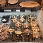 varm COFFEE & BAKERY - 