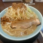 横浜家系ラーメン 龍馬家 - 料理写真:
