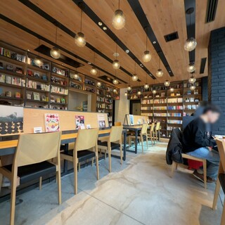 ランプライトブックスカフェ_2