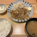 やよい軒 - 料理写真: