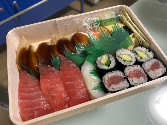 Azuma Zushi Honten Matsuzakaya Ten