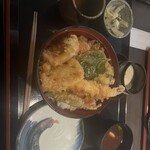 総本山 - 天丼大盛り