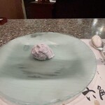 六角堂 - 季節のフルーツフランベ 