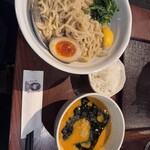 乃木坂ラーメン 東京食品 まる彦 - 