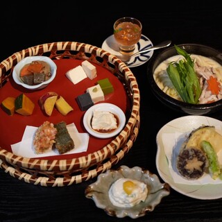 豆腐料理とおばんざい まるたけえびす豆八 京都 先斗町_0