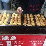 ジャンボたこ焼き よっちゃん - 鉄板ズーム