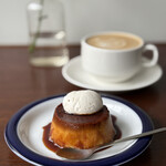 愛騒 - 【期間限定】
      『さつまいもプリン¥600』
      『CAFE LATTLE¥600』