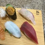 江戸前回転鮨 紀州弥一 - 