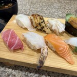 江戸前回転鮨 紀州弥一 - 